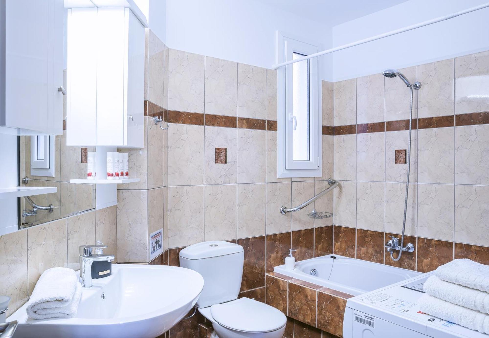 Blue Lagoon Luxury Apartment A3 Аргостолион Экстерьер фото